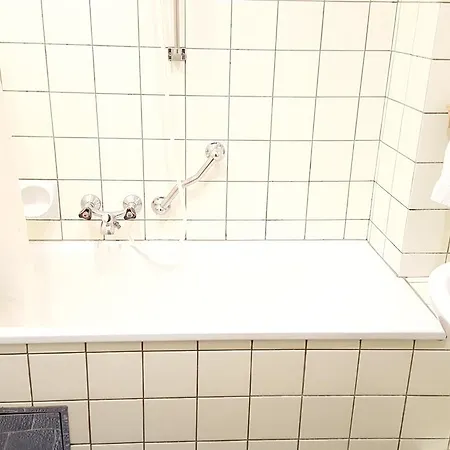 Inn Zum Gruenen Baum Mautern