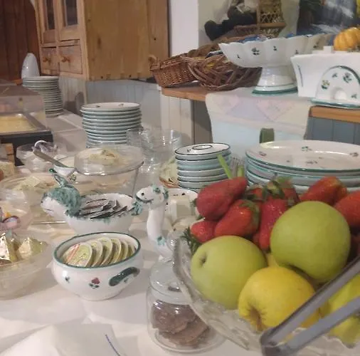 Zum Gruenen Baum Gasthof Mautern an der Donau